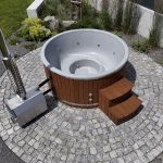Hot Tub mit externem Ofen